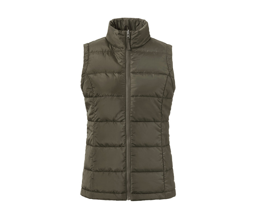 Gilet vert Manteau de pluie 3-en-1 avec fermeture éclair au centre.