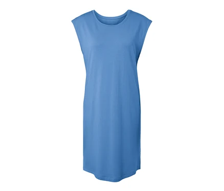 Chemise de nuit bleue.