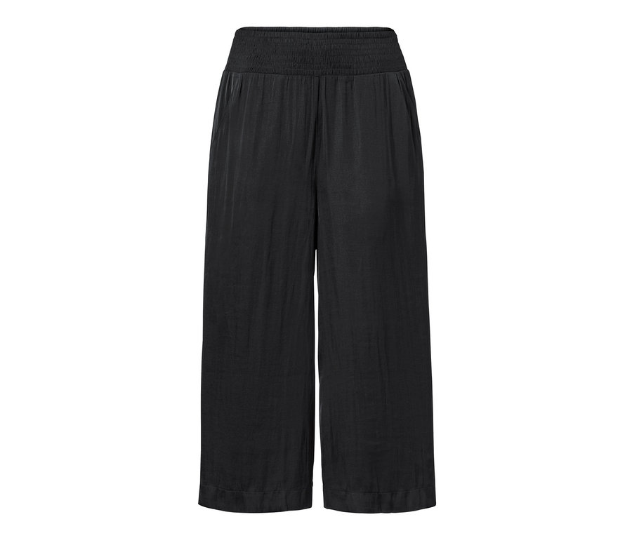 Jupe-culotte en satin noire.