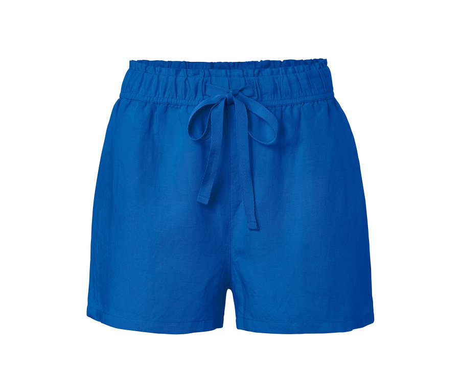 Short bleu avec du lin.