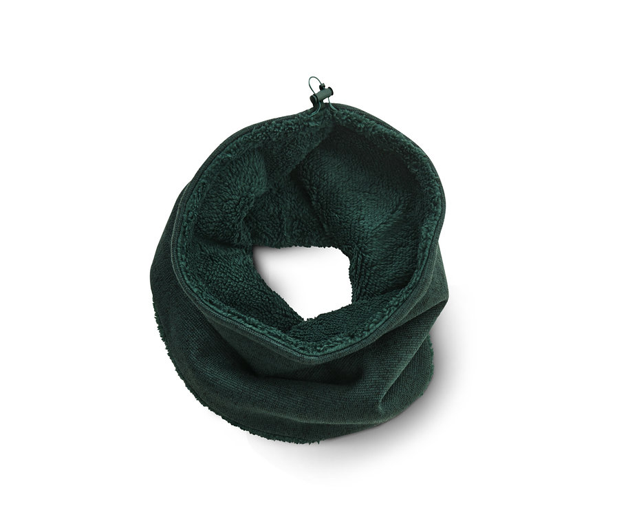 Écharpe-tube en maille polaire verte.