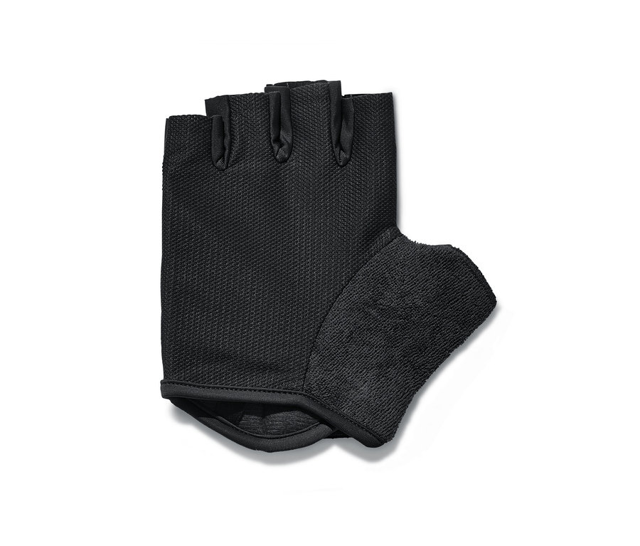 Gant de vélo noir sans doigts.
