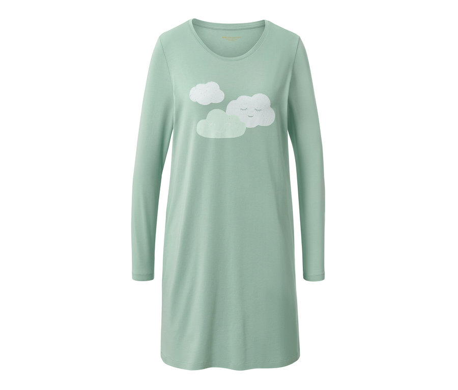 Chemise de nuit verte à manches longues avec motif nuages.