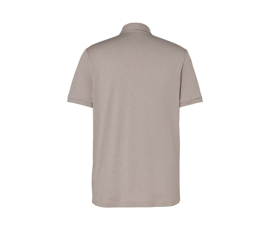 Polo fonctionnel beige présenté de dos.