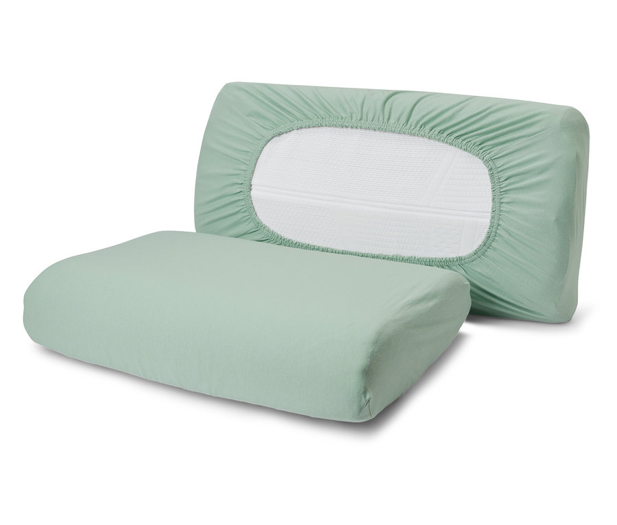 Deux housses vertes pour oreillers cervicaux en jersey.