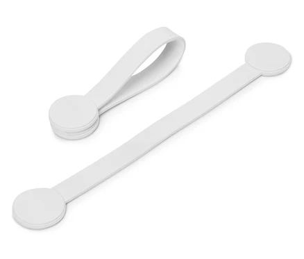 Deux bandes élastiques blanches avec des extrémités rondes sur fond blanc.