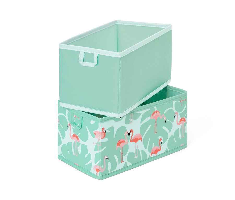 Deux boîtes de rangement pour tiroir empilées l'une sur l'autre. L'une est vert clair, l'autre a un imprimé flamant rose.