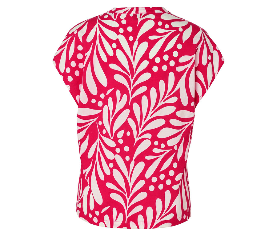 Vue arrière d'un chemisier rouge et blanc à motifs.