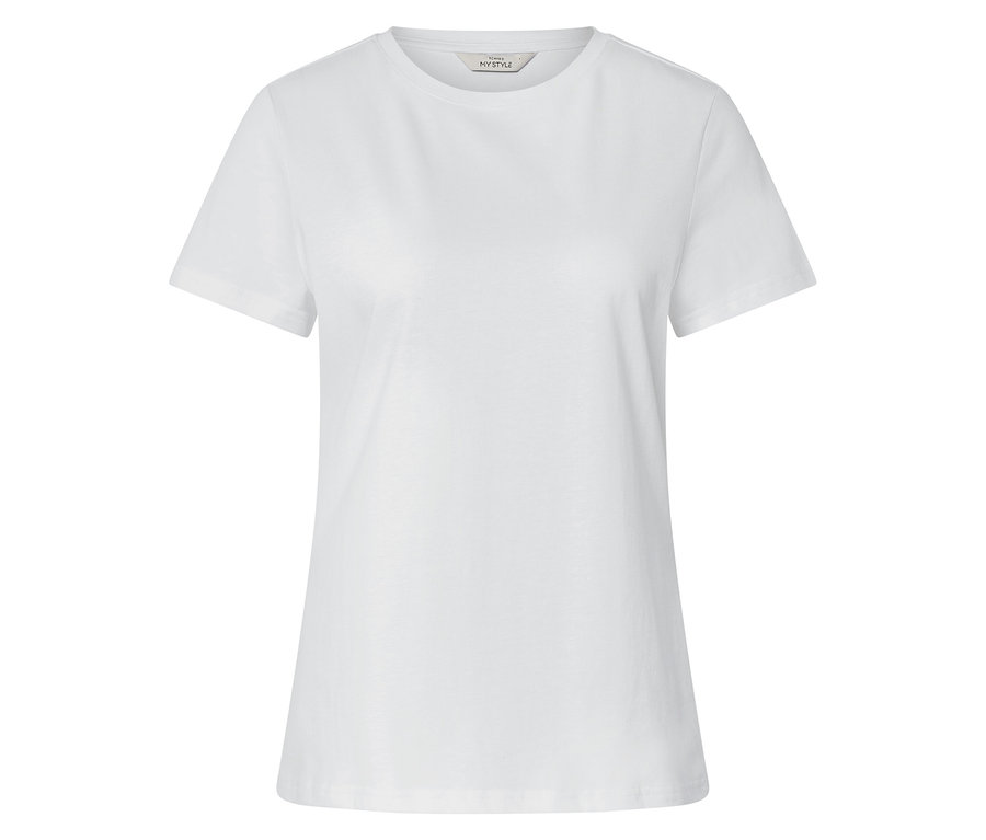 T-shirt blanc à manches courtes sur fond blanc.