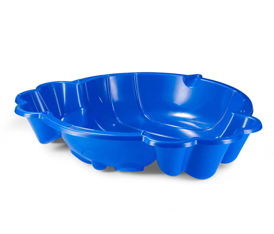 Bac à sable en plastique bleu en forme de coquillage.