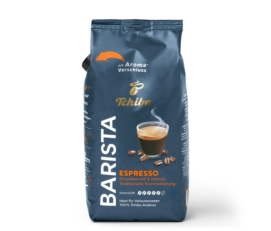 Un paquet de café Tchibo Barista Espresso. Sur le paquet, il y a une tasse d'espresso et le texte "ESPRESSO".