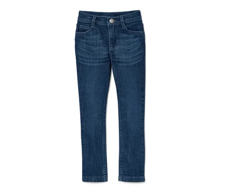 Un jean bleu pour enfant, modèle « Lotta ».