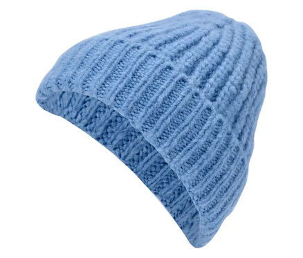 Gros plan d'un bonnet tricoté bleu clair.