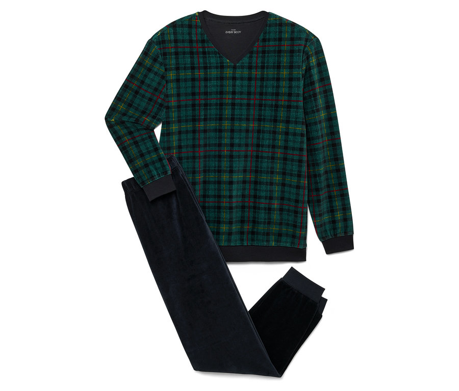 Ensemble de pyjama : chemise à manches longues à carreaux verts et pantalon en velours bleu foncé.