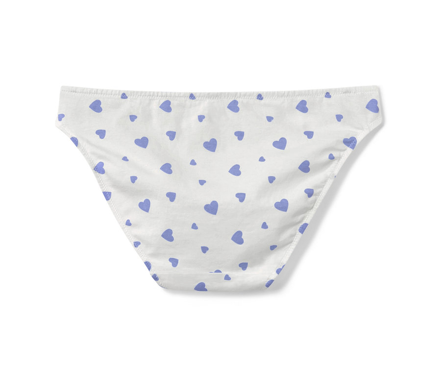 Slip blanc avec des cœurs bleus. 5 slips, à cœurs.
