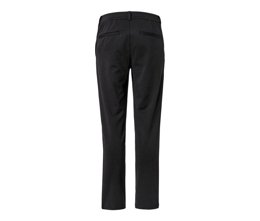 Vue détaillée de l'arrière d'un pantalon confortable stretch noir.