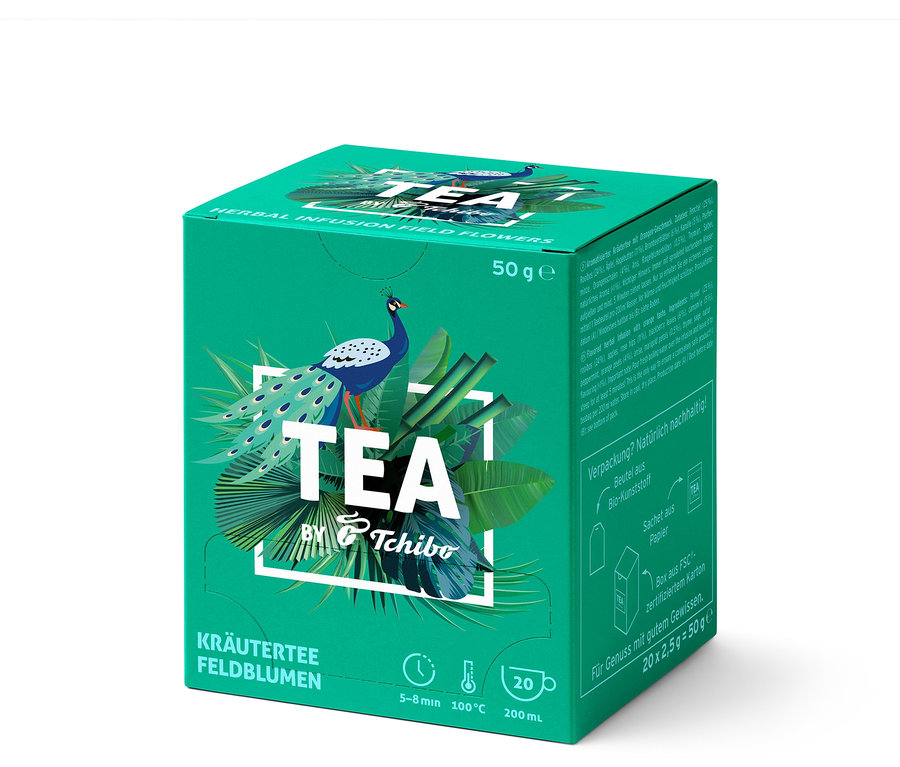 Paquet vert de TEA by Tchibo Infusions aux plantes Fleurs des champs - 8x 20 sachets avec motif de paon.