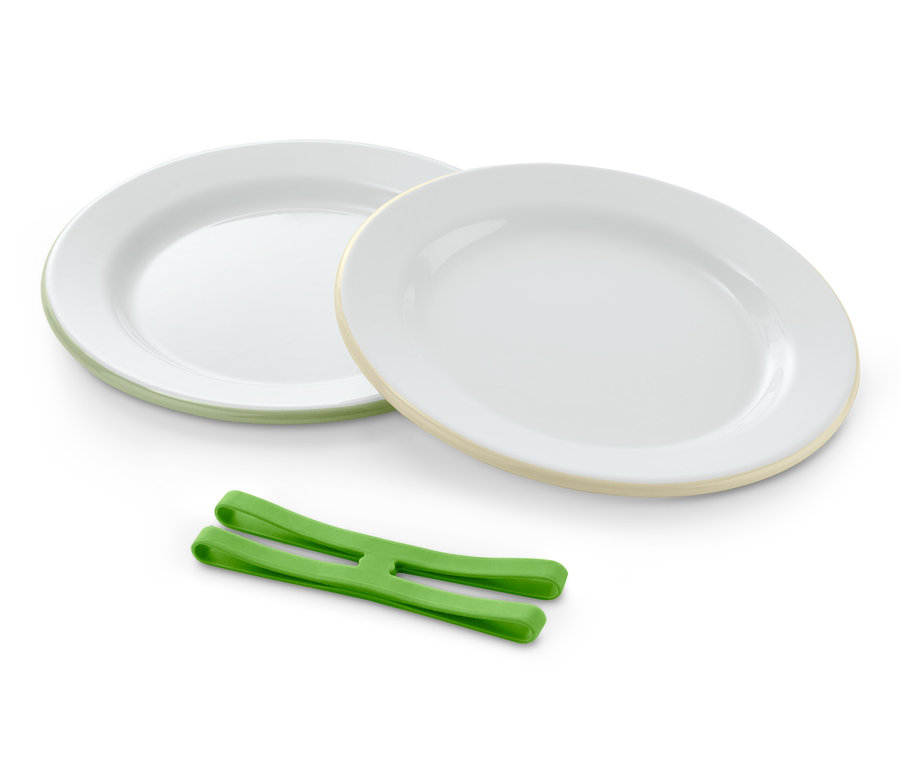 Deux assiettes de pique-nique, lot de 2, et un clip vert.