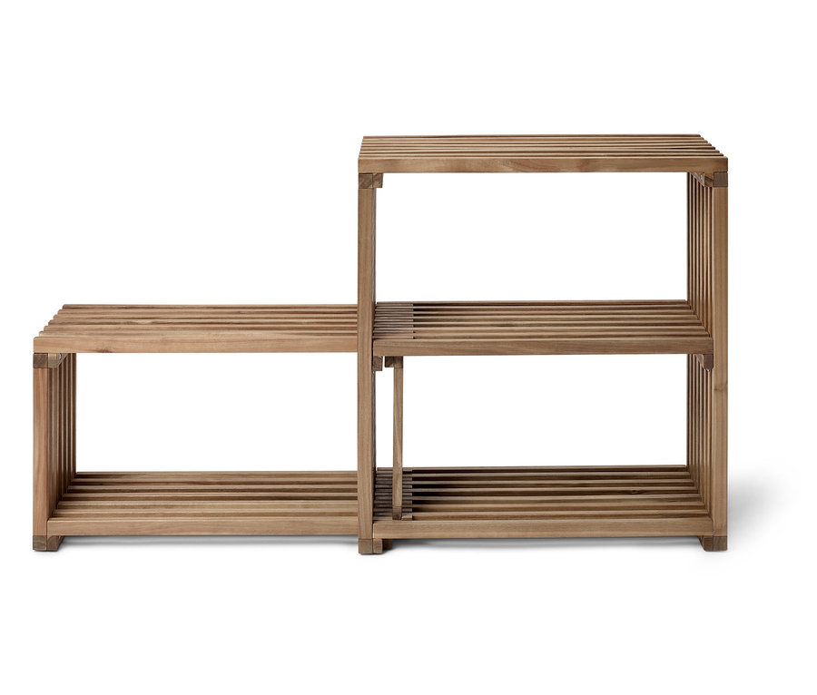 Étagère en bois en deux parties avec des lamelles.