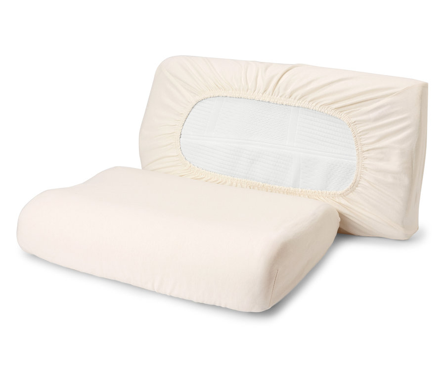 Deux housses blanc cassé en jersey pour oreillers cervicaux.