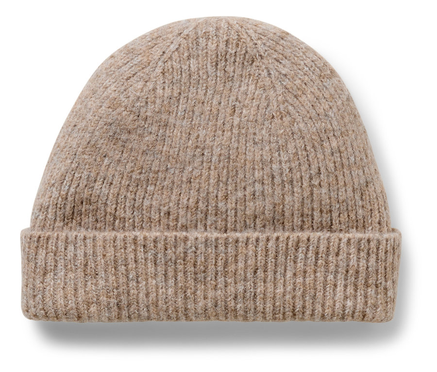 Bonnet tricoté beige.