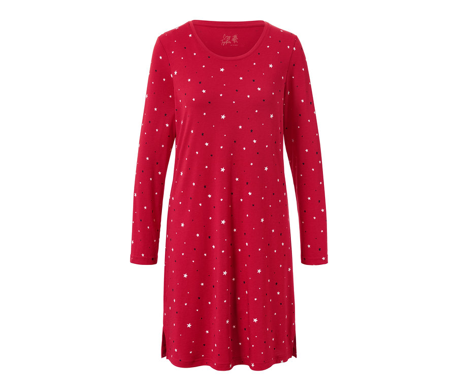 Chemise de nuit rouge à manches longues avec des étoiles.