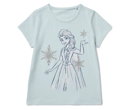 T-shirt clair avec Elsa dessinée et des flocons de neige.