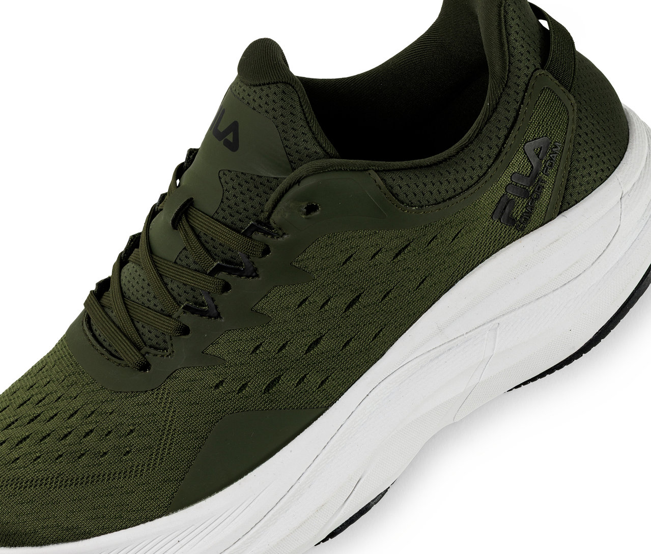 Gros plan d'une basket pour homme FILA Retron en beetle-white.