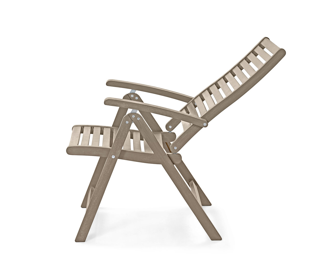 Chaises « Leira » avec dossier haut réglable.