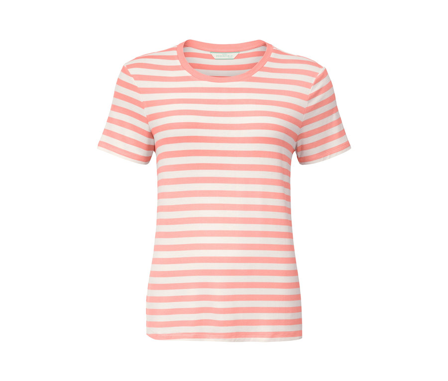 T-shirt à rayures rose.