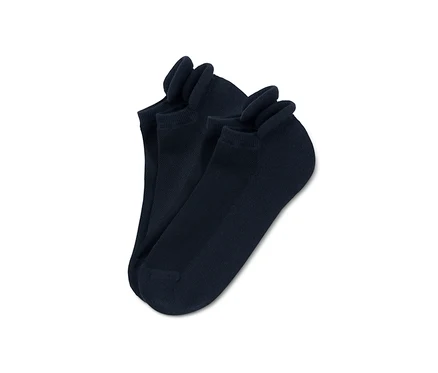 Deux paires de socquettes de sport unisexes bleu foncé.