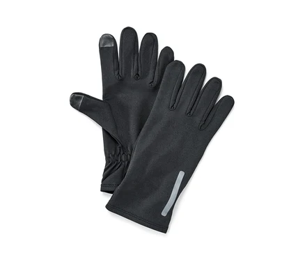 Deux gants de course noirs.