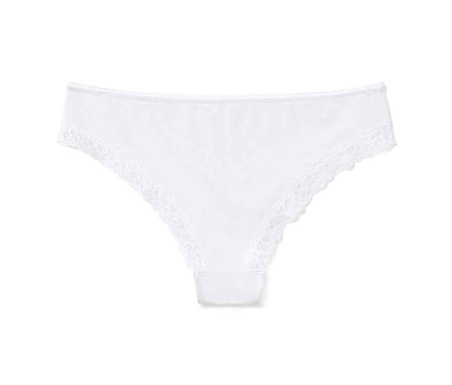 Un slip brésilien blanc avec de la dentelle.