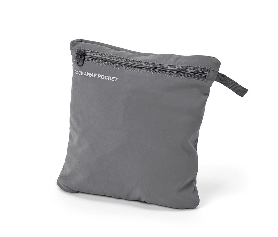 Pantalon outdoor pliable gris emballé.