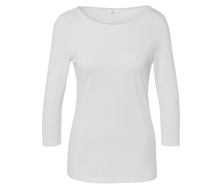 T-shirt blanc à manches longues.