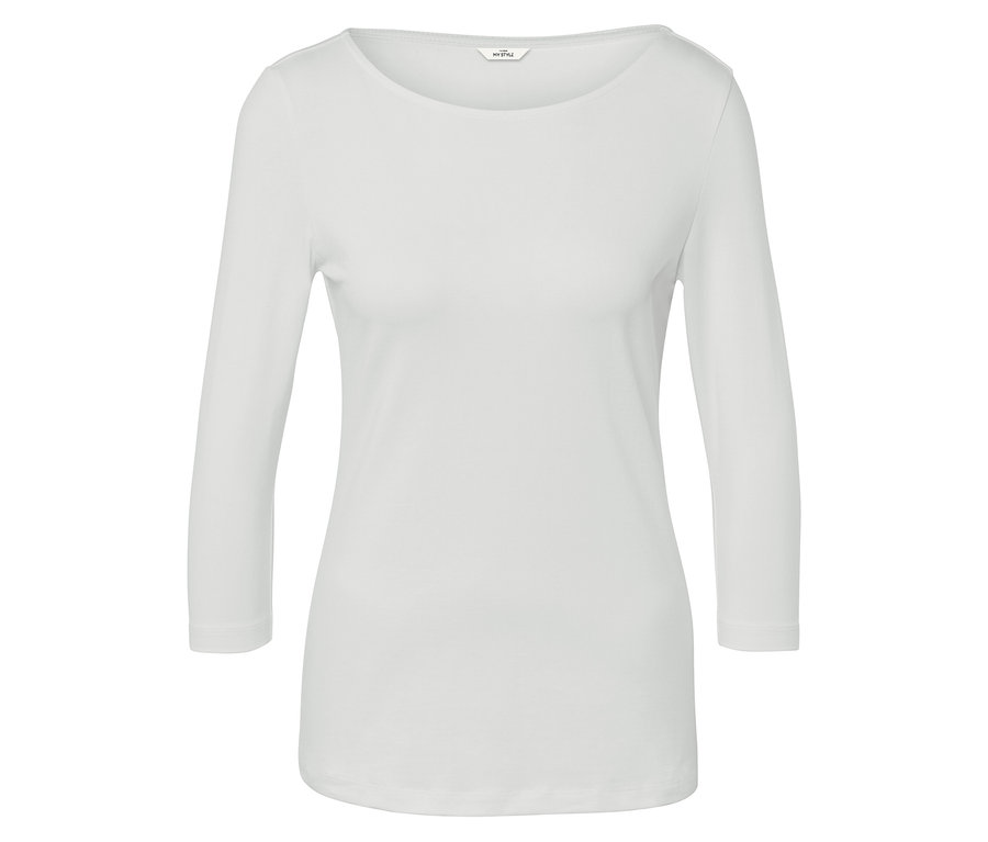 T-shirt blanc à manches longues.