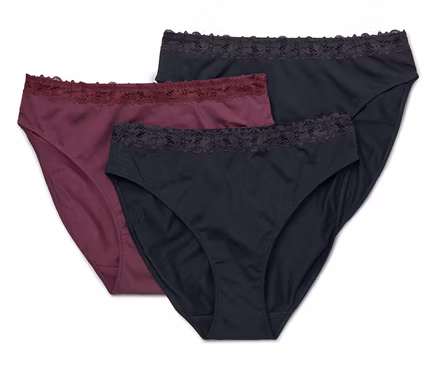 Trois culottes pour femmes bordeaux et noires avec bordure en dentelle sont superposées.