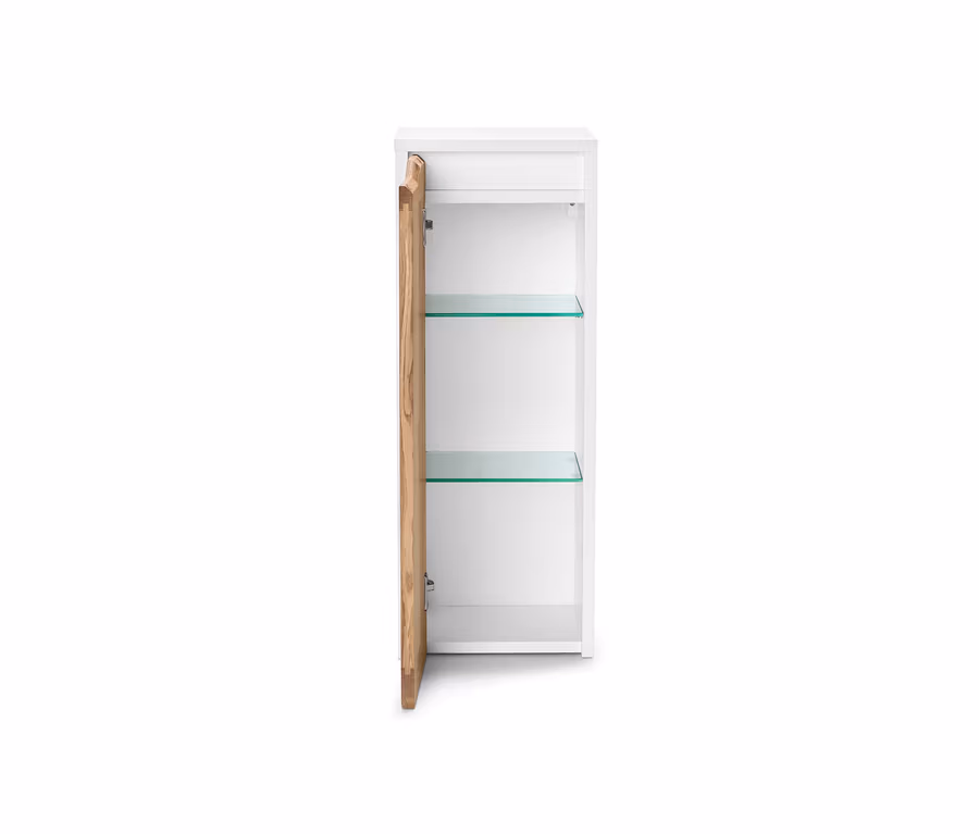Meuble d'appoint blanc avec porte en vue intérieure avec porte en bois ouverte et étagères en verre.