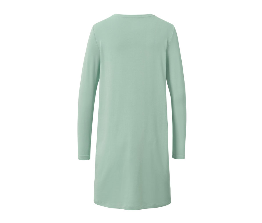 Vue arrière d'une chemise de nuit.