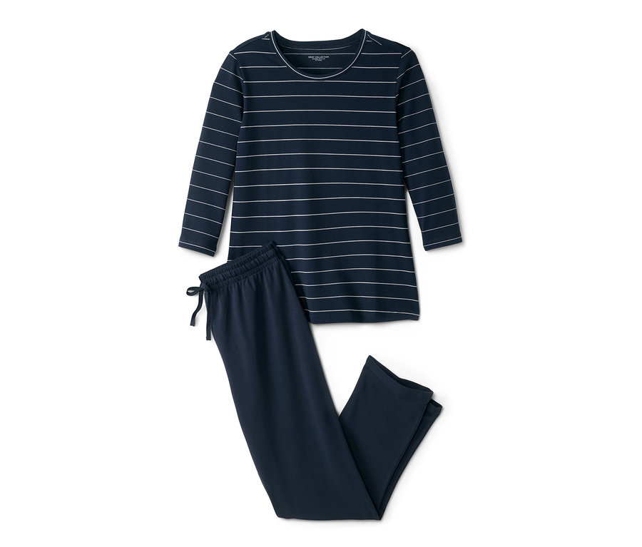 Pyjama rayé composé d'un haut à manches longues et d'un pantalon.