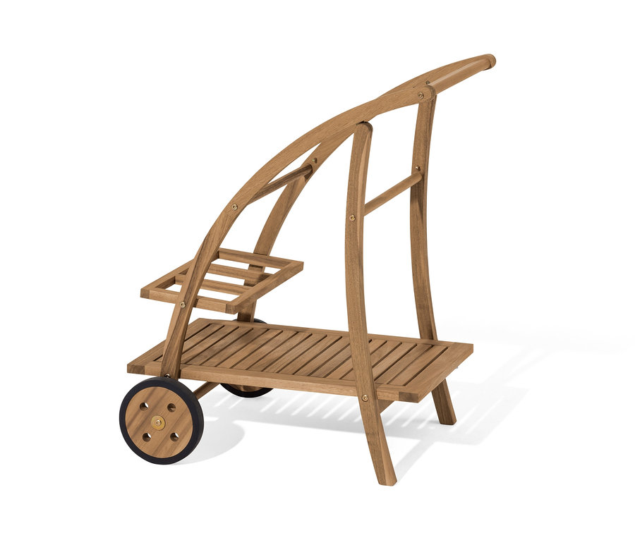Un chariot de bar en bois clair avec un plateau amovible.