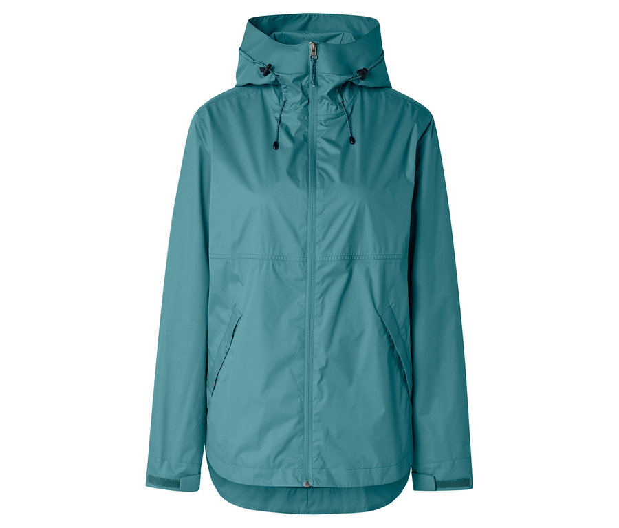 Veste de pluie turquoise avec capuche, fermeture éclair et poches sur fond blanc.
