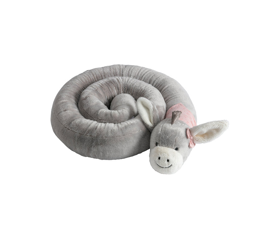 Boudin de porte en peluche gris enroulé en forme d'âne avec un nœud rose autour du cou.