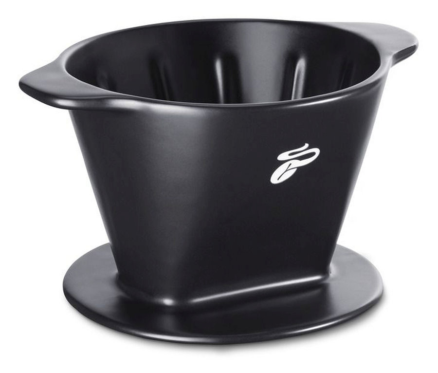 Gros plan d'un filtre à café manuel noir, taille 101.