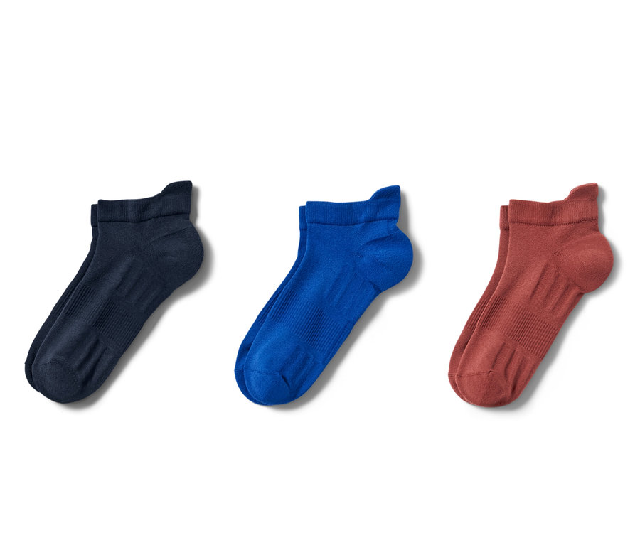 Trois paires de chaussettes de course professionnelles unisexes, bleues et terre cuite.