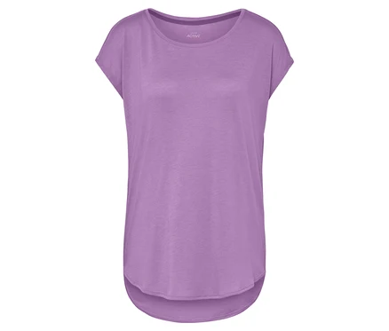 T-shirt lilas à manches courtes sur fond blanc.