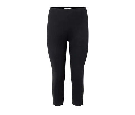 Legging 3/4 noir avec détail.