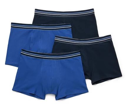Quatre boxers, deux bleu roi et deux bleu marine, avec des ceintures rayées, sont empilés.