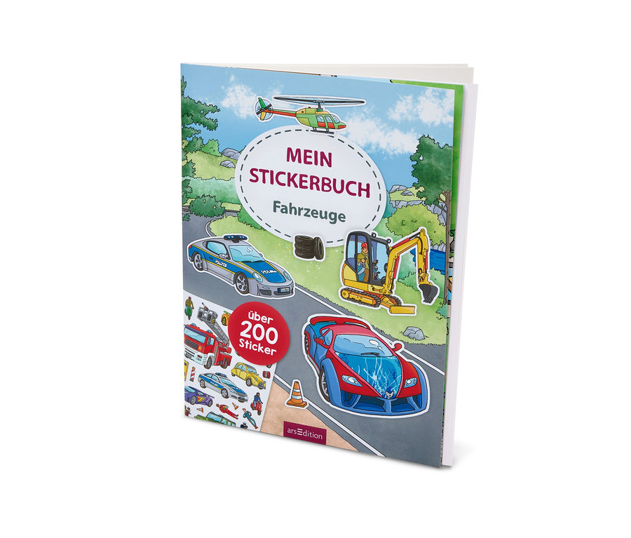 Gros plan d'un livre d'autocollants avec des illustrations de véhicules, notamment un hélicoptère, une voiture de police et une pelleteuse.