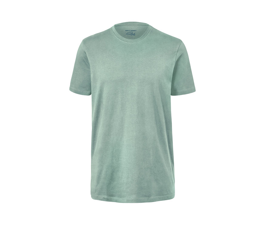 Un t-shirt vert clair à encolure ronde, faisant partie d'un lot de 2.